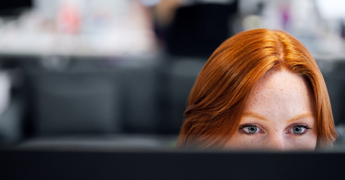 支付宝认证资料：短信和邮件都提供哪些联系人管理函数？